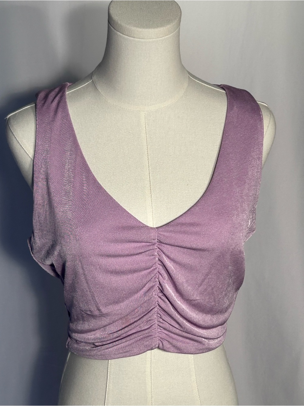 naked wardrobe Lavender Ruched V-Neck Crop Top XL
